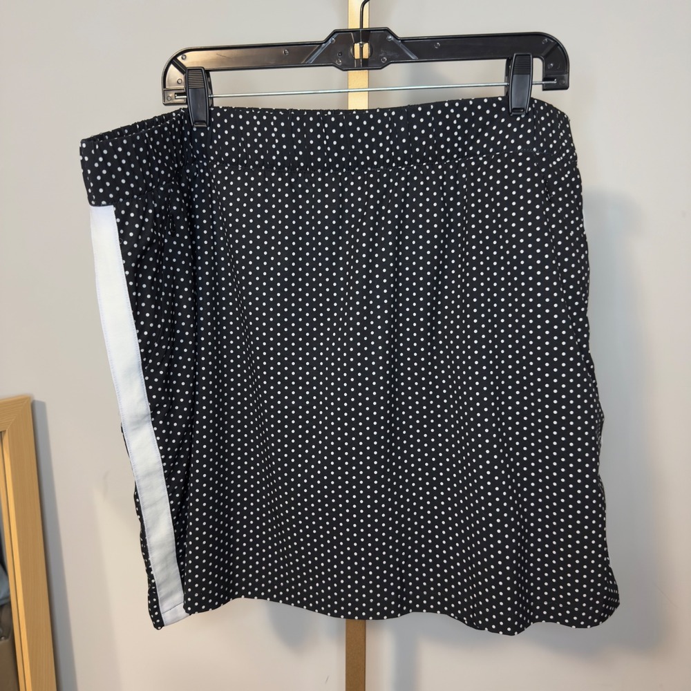 T by Talbots Polka Dot Active Skort Black White Stripe Zip‎ Pocket 2X J03069